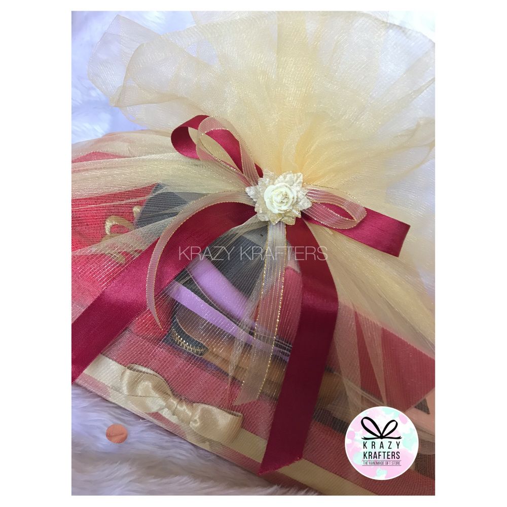 Photo By Krazy Krafters:The Luxury Gifting Brand - Favors