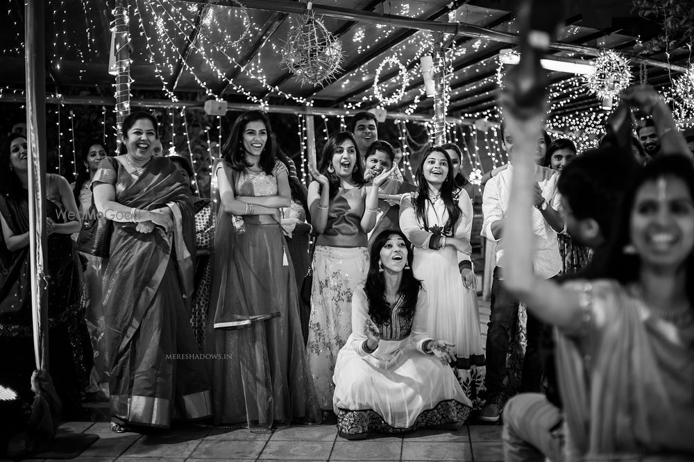 Photo By Mere Shadows Weddings - Photographers