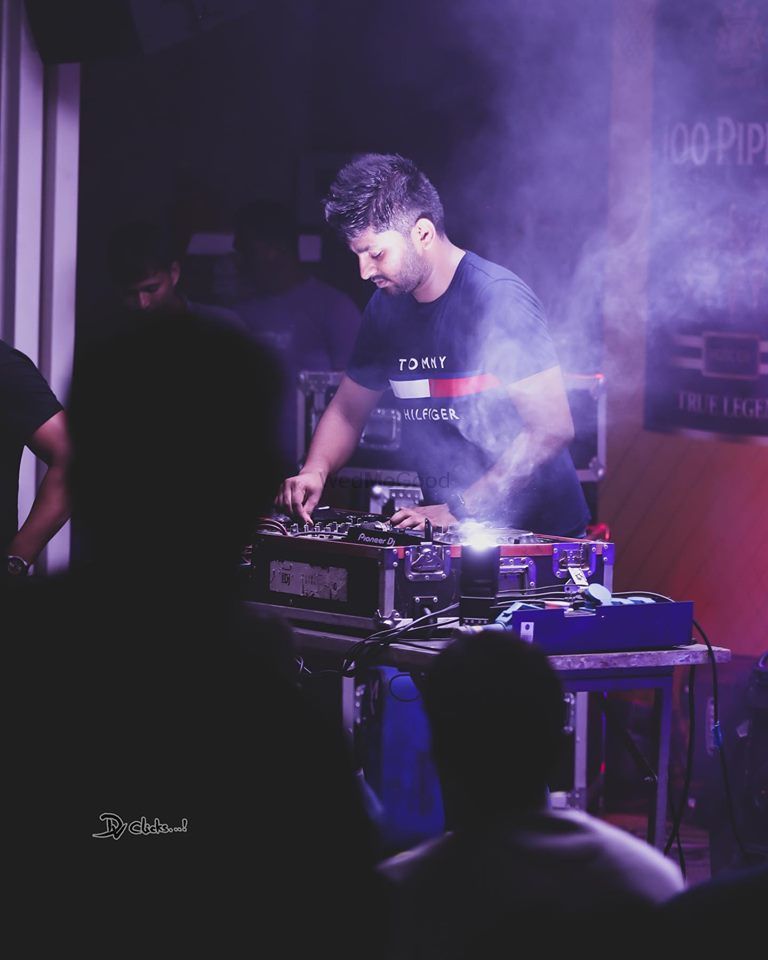 Photo By Devjeet - DJs