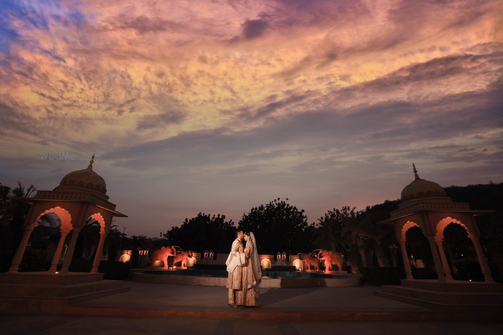 Photo By Memoirs Photography - Photographers