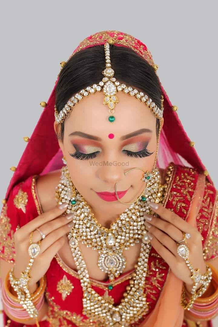 Photo By Headline Salon - Bridal Makeup