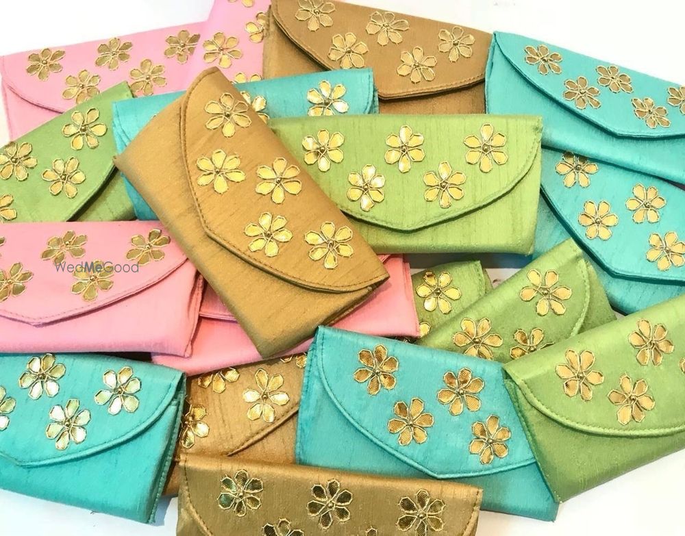 Photo By The Exclusive Favors - Favors