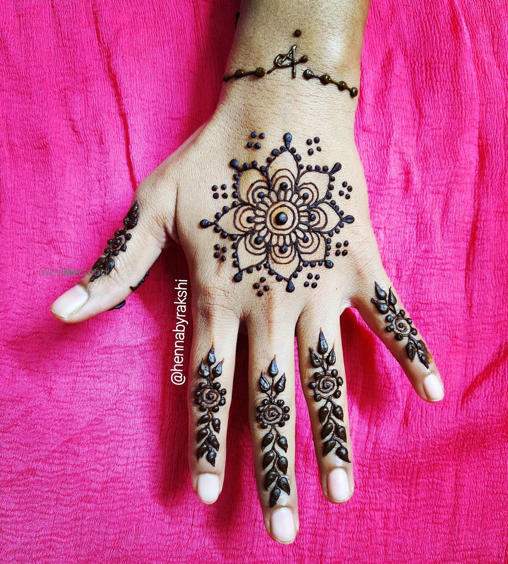 Photo By Henna by Rakshi - Mehendi Artist