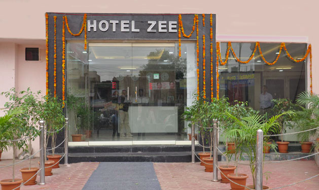 Photo By Hotel Zee - Venues