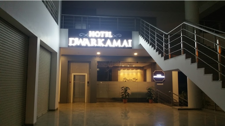 Photo By Hotel Dwarkamai - Venues