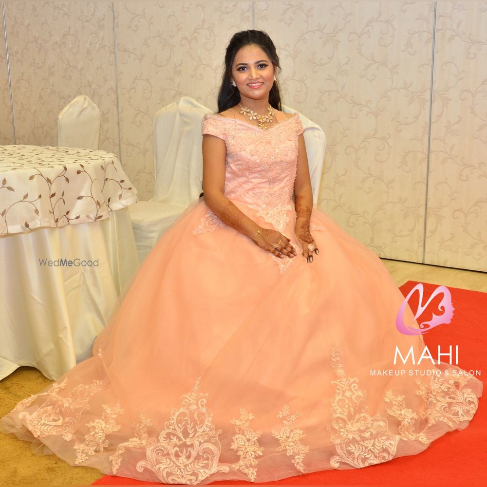 Photo By Mahi Makeup Studio and Salon - Bridal Makeup