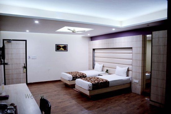Photo By Geetika Galaxy Hotel - Venues