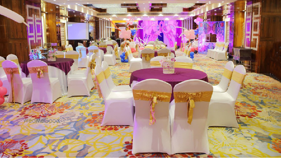 Regenta Central The Crystal