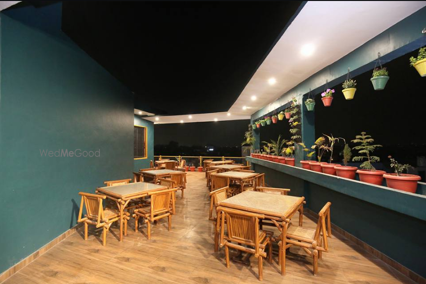 Photo By Hotel Golden Brooks - Venues