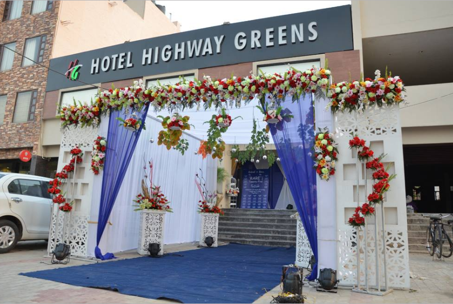 Photo By Hotel Highway Greens - Venues