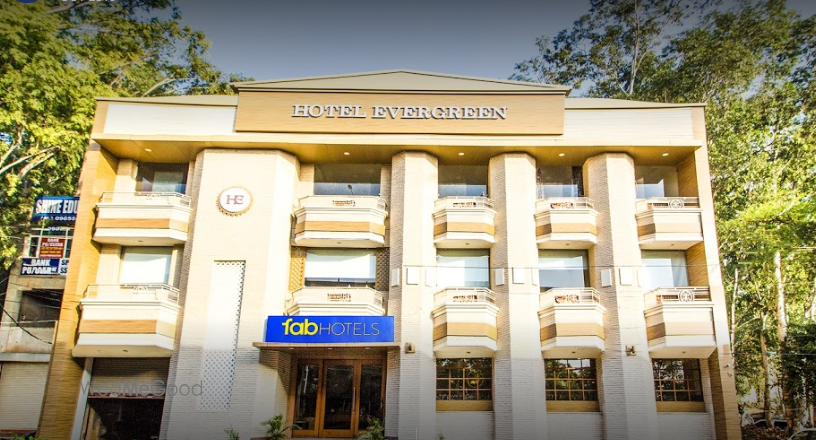 Photo By Hotel Evergreen - Venues