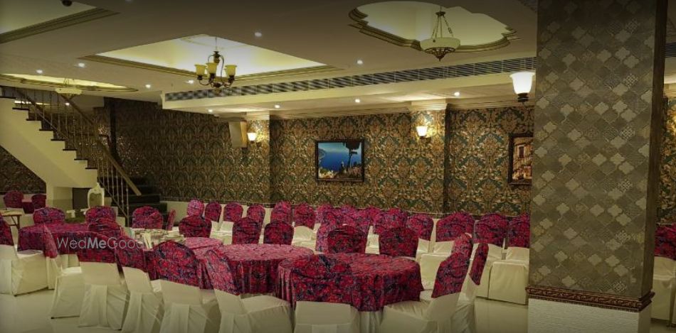 Photo By Hotel Posh - Venues