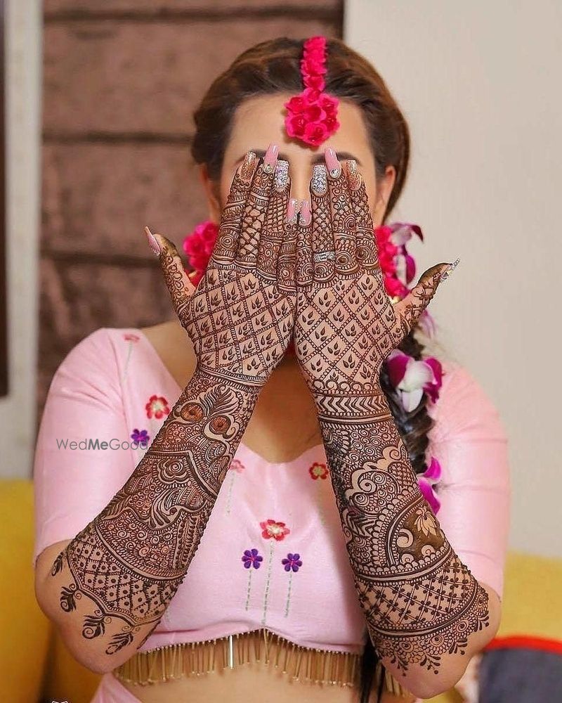 Photo By Laxman Mehendi Artist - Mehendi Artist