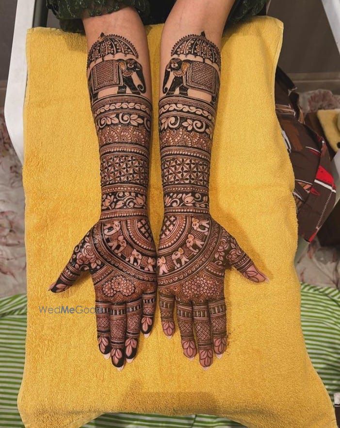 Photo By Laxman Mehendi Artist - Mehendi Artist