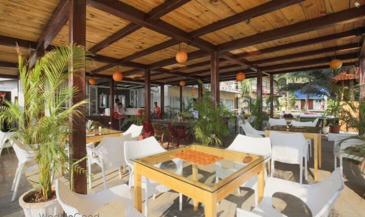 Photo By Tahira Ashwem Beachfront - Venues