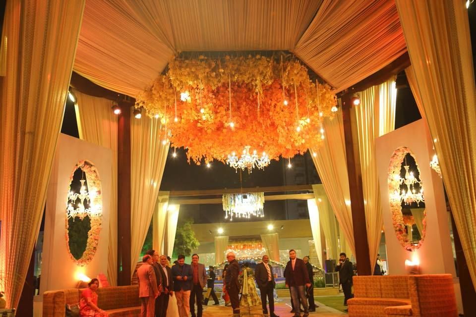 Photo By The Palm Court - Venues
