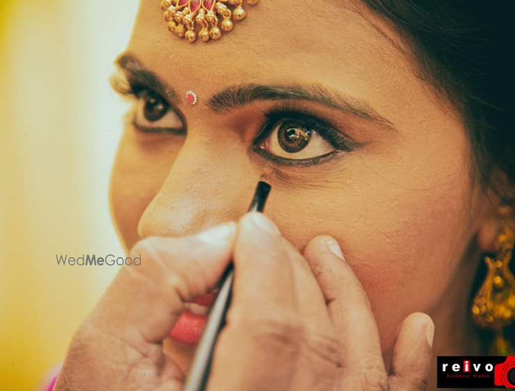 Photo By Reivo Graphics Studio - Photographers