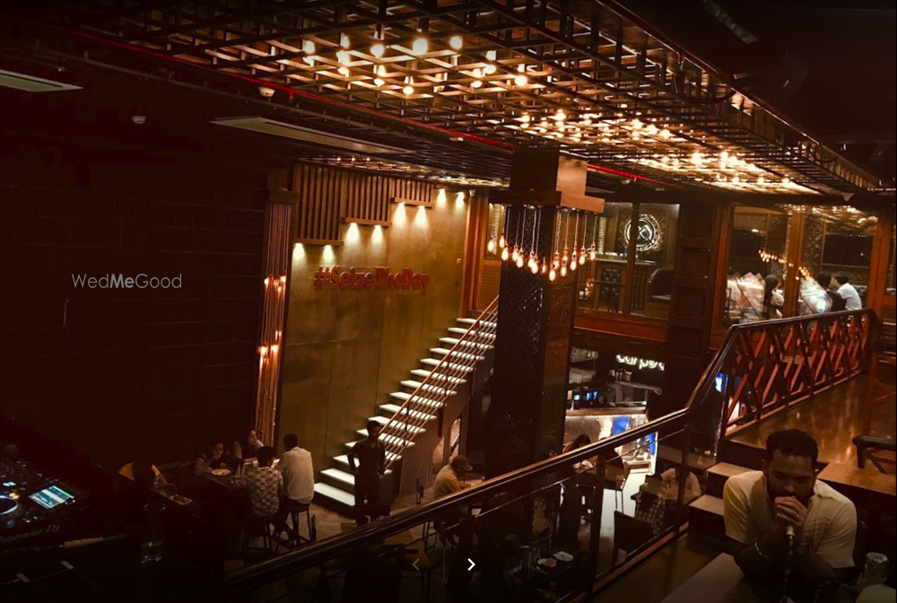 Photo By Carpe Diem - Venues