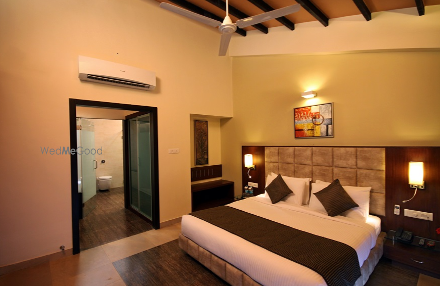 Photo By Aakar Lords Inn Saputara - Venues
