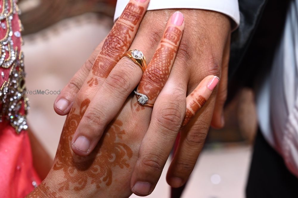 Photo By Omkar Hirloskar Photographer - Photographers