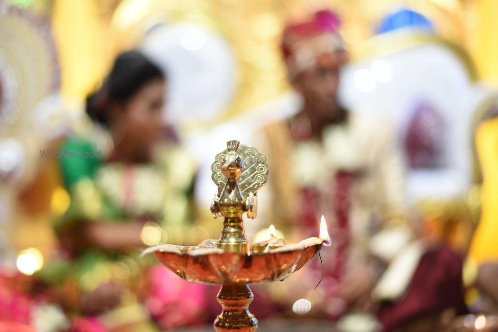 Photo By Omkar Hirloskar Photographer - Photographers