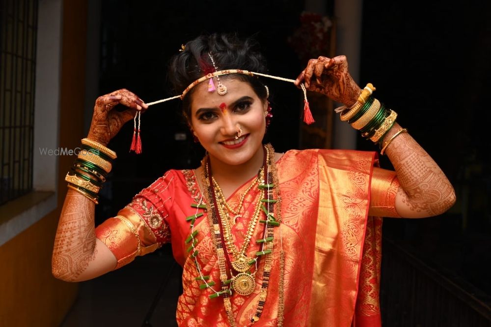 Photo By Omkar Hirloskar Photographer - Photographers