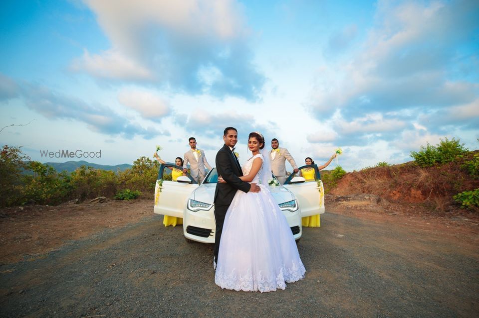 Photo By Captured Moments - Photographers