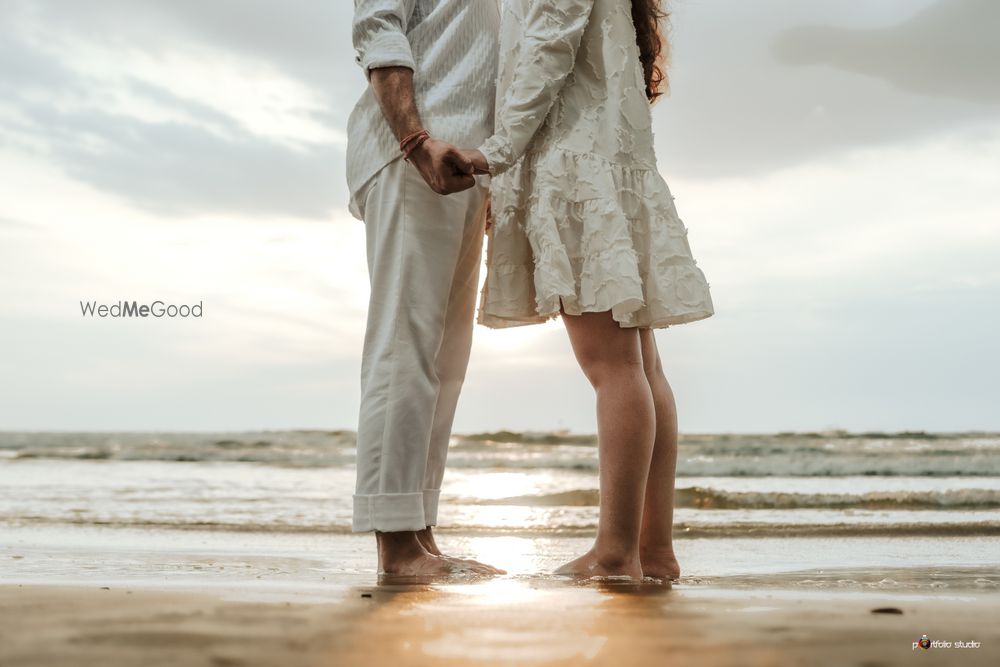 Photo By Portfolio Studio - Photographers