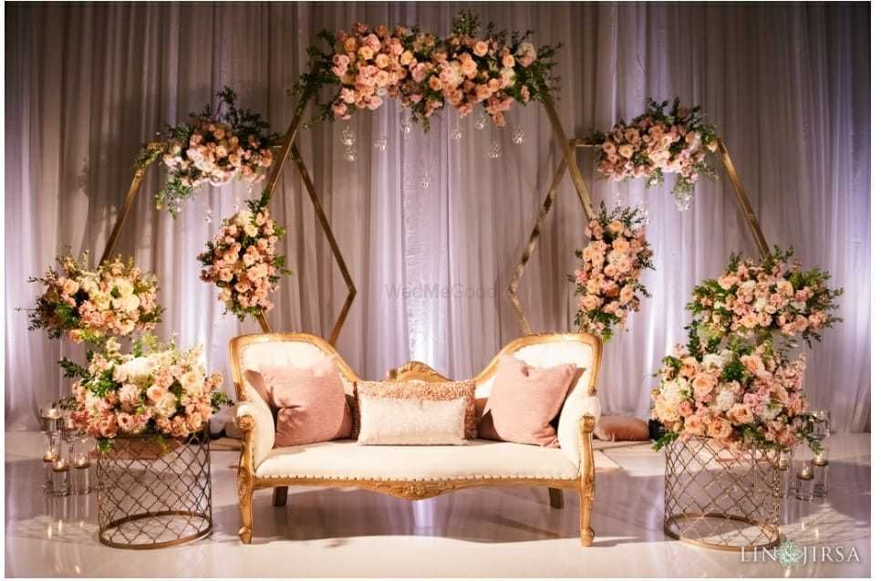 Photo By The Pink Knot Events - Decorators