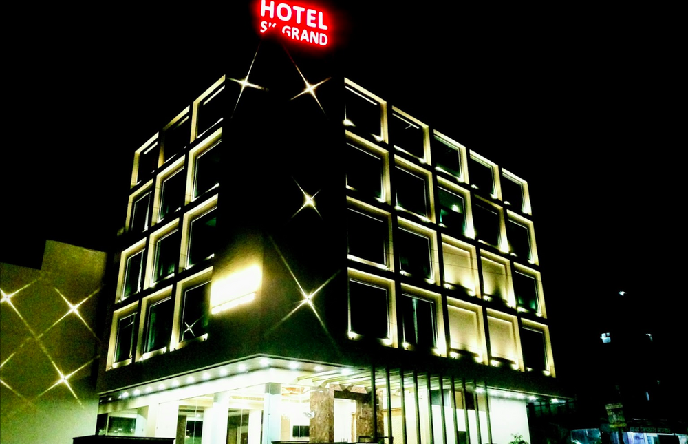 Hotel SK Grand