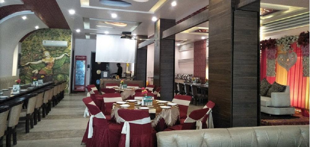 Nandas Hotel And Banquet