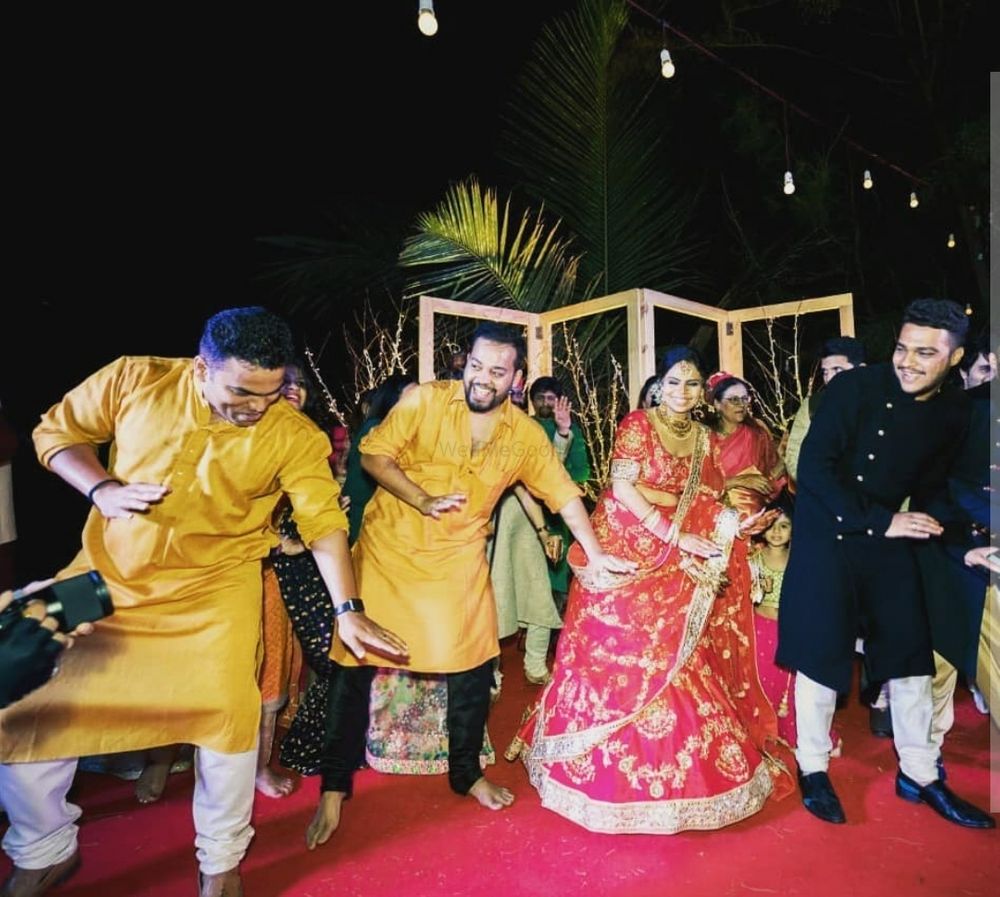 Photo By Ranjha Litani Wedding Choreography - Sangeet Choreographer