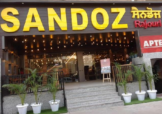 Photo By Sandoz - Venues