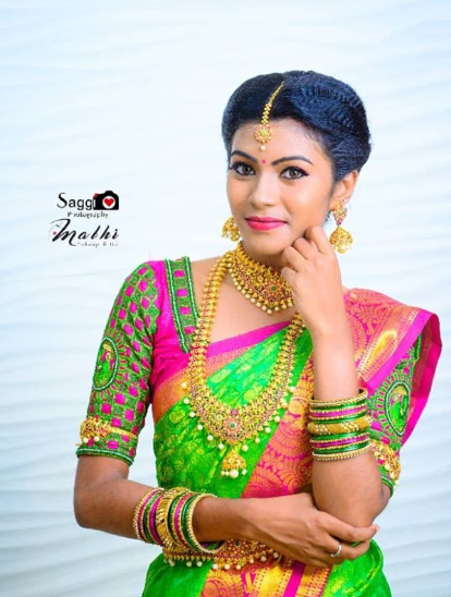 Photo By Saggi Photography - Photographers