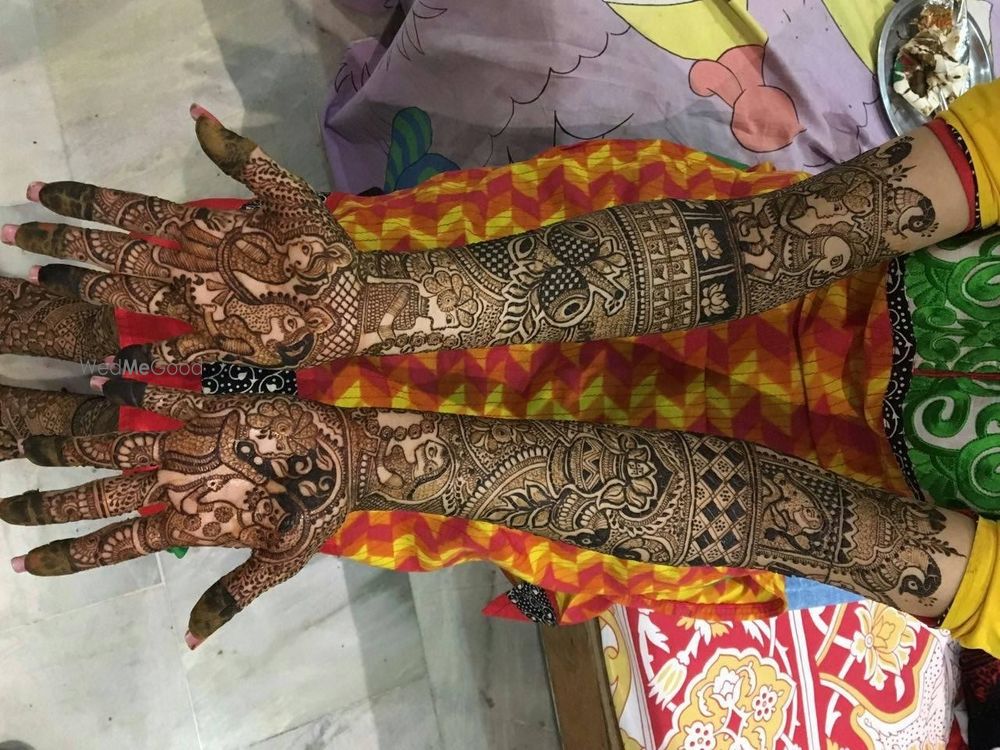 Manoj Mehndi