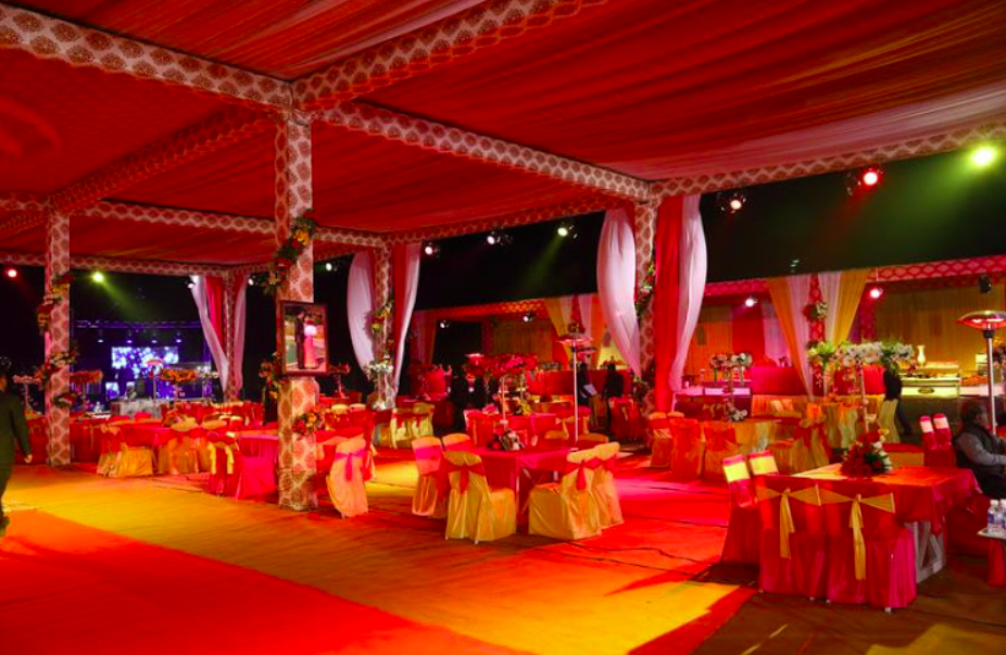 Photo By Utsav Grand Banquet and Lawns - Venues