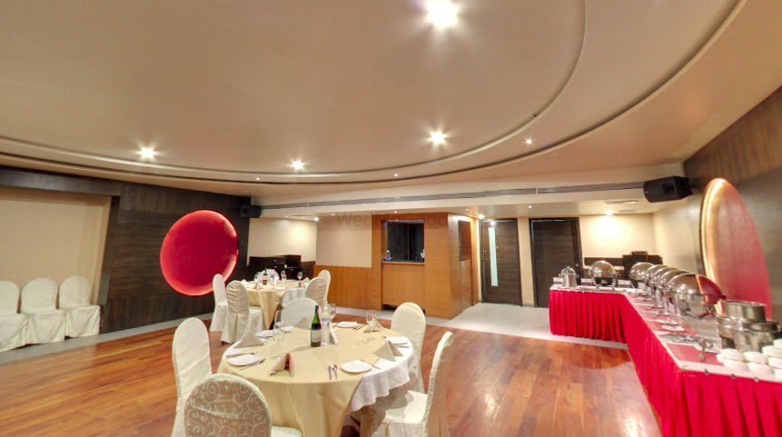 Photo By Foyer Banquets - Venues