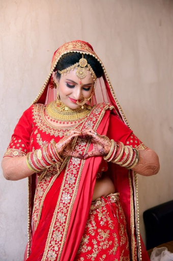 Photo By Hi Tech Studio - Photographers