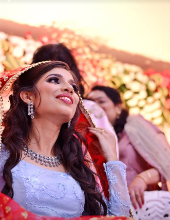 Photo By Prominent Color Lab & Studio - Photographers