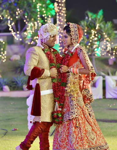 Photo By Prominent Color Lab & Studio - Photographers