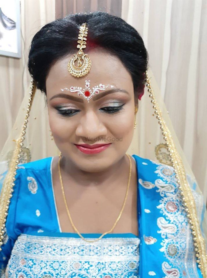 Photo By DQ Beauty Solution - Bridal Makeup