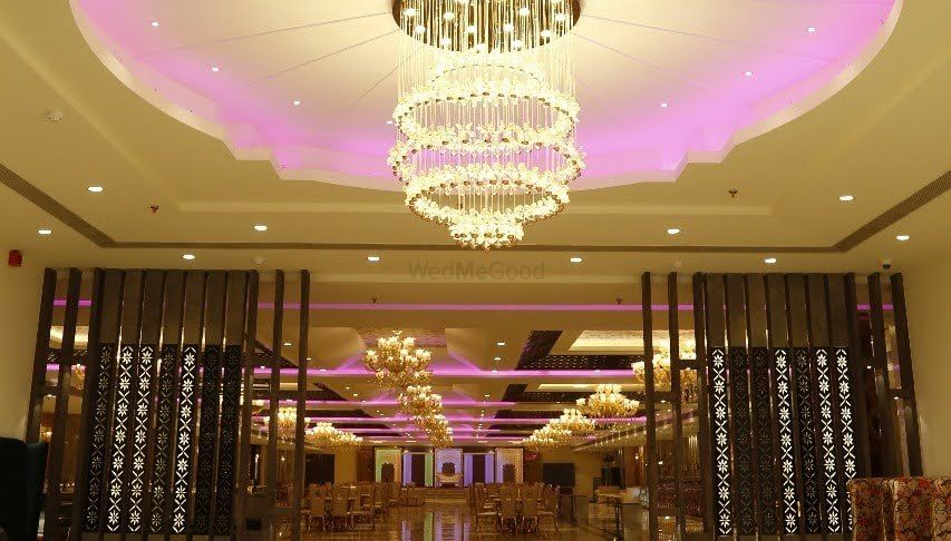 Photo By C-Pearls Hotel And Banquet - Venues