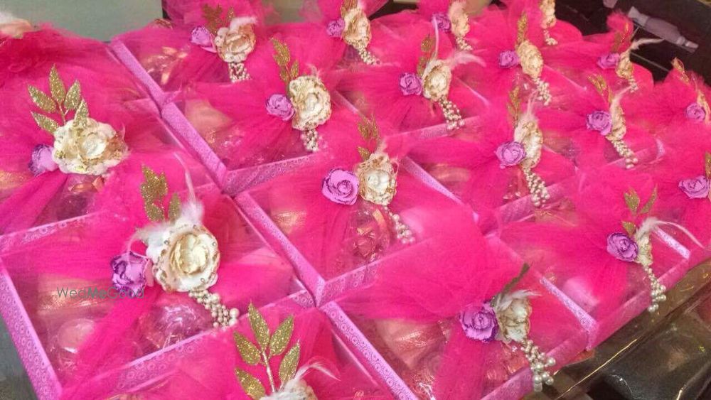 Photo By Wrappingbells  - Trousseau Packers