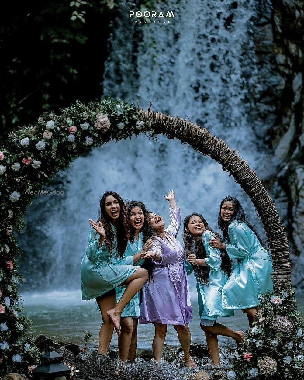 Photo By Shnavi by Jahnvi Gupta - Favors