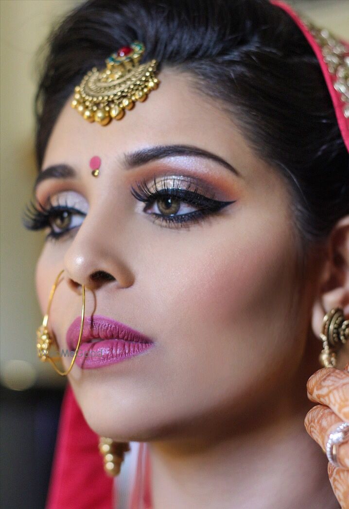 Photo By Pooja Sonik Hair and Makeup - Bridal Makeup