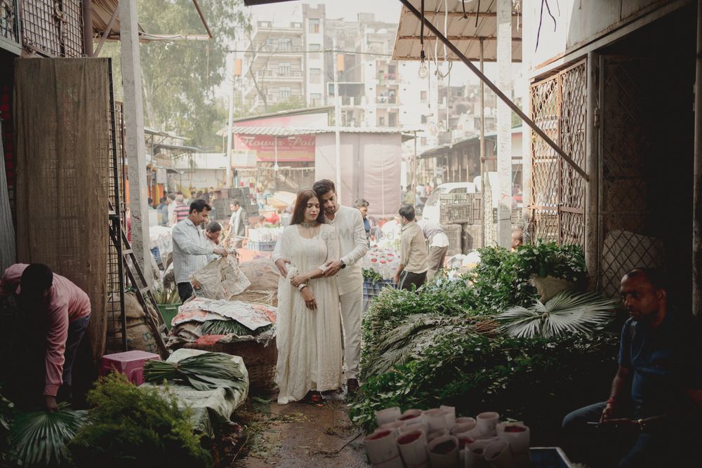 Photo By The Wedding Minimalists - Photographers