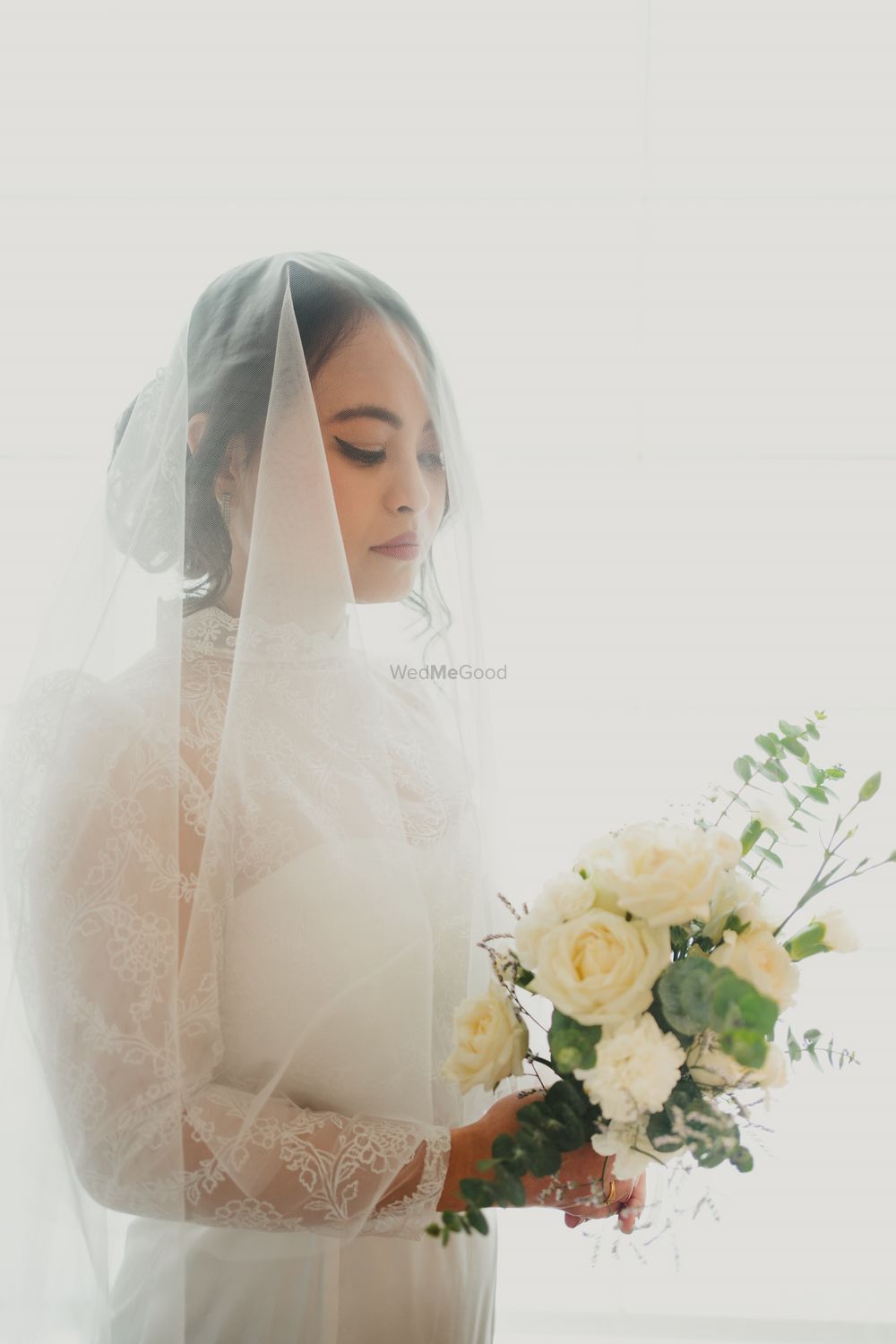 Photo By The Wedding Minimalists - Photographers