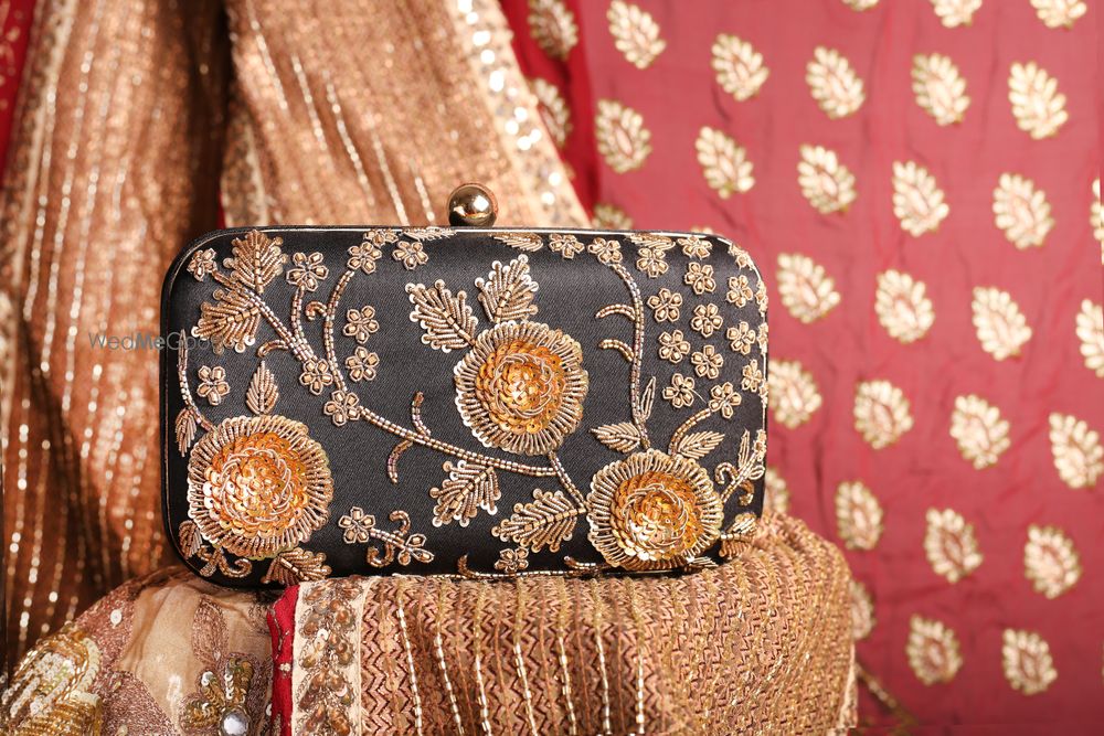 Photo By Angeline Clutch - Accessories