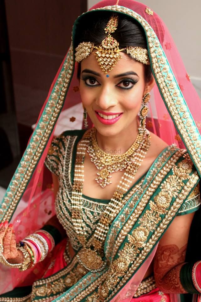 Photo of bridal jewellery