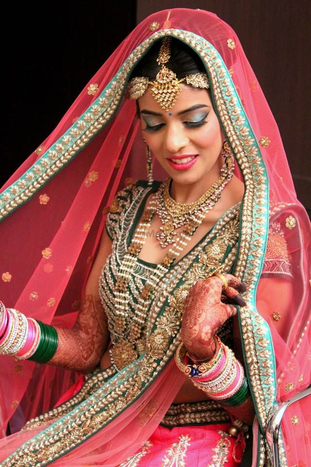 Photo of bridal jewellery